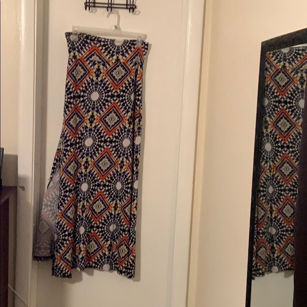 Maxi skirt